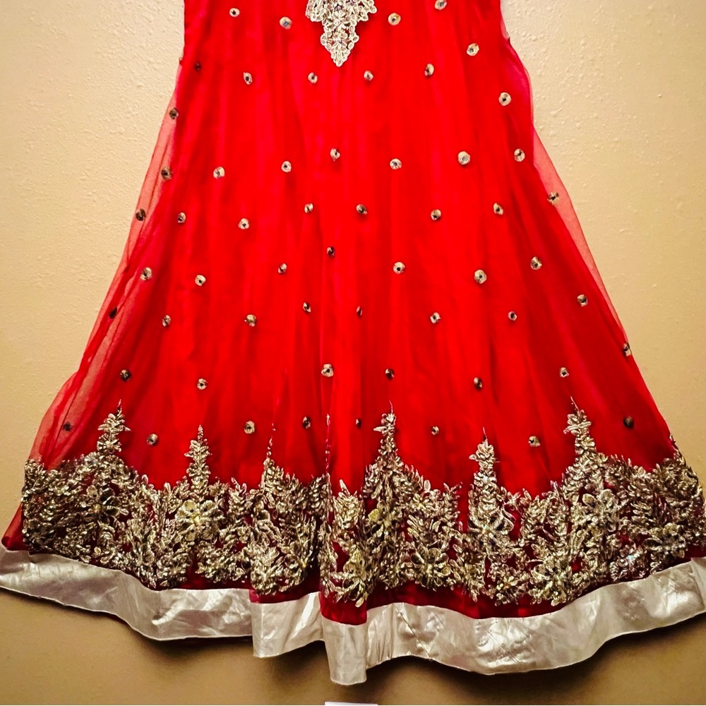 Red Net With Gold Thread Embroidered Sleeveless P… - image 3